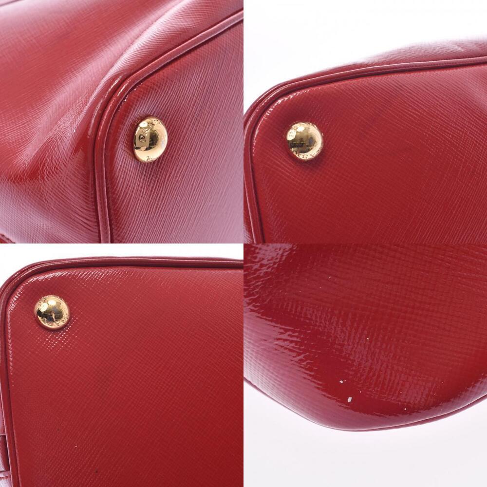Prada Red Saffiano Handbag Enamel Red - Picture 7 of 9
